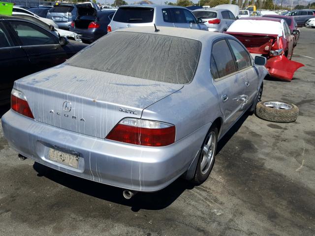 19UUA56783A064464 - 2003 ACURA 3.2TL SILVER photo 4