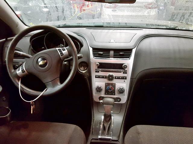 1G1ZC5E07AF230839 - 2010 CHEVROLET MALIBU 1LT GOLD photo 9