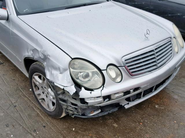 WDBUF65J74A472988 - 2004 MERCEDES-BENZ E 320 SILVER photo 9