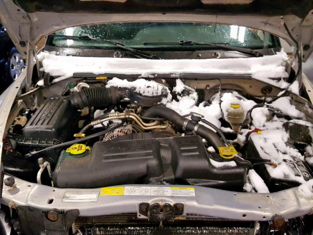 1B7GG2AX6YS777915 - 2000 DODGE DAKOTA QUA SILVER photo 7