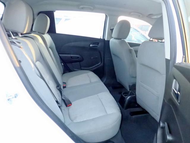 1G1JA6SH5E4195383 - 2014 CHEVROLET SONIC LS WHITE photo 6