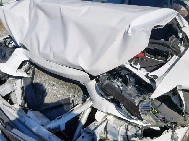 1G1JA6SH5E4195383 - 2014 CHEVROLET SONIC LS WHITE photo 9