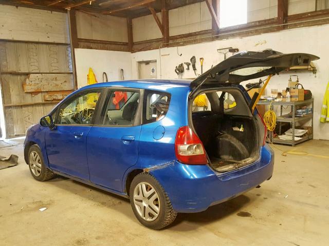 JHMGD37418S051650 - 2008 HONDA FIT BLUE photo 3