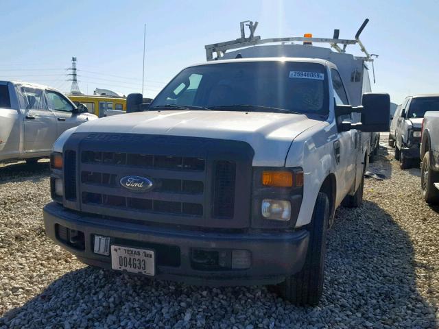 1FDWF30578EE37560 - 2008 FORD F350 SRW S WHITE photo 2