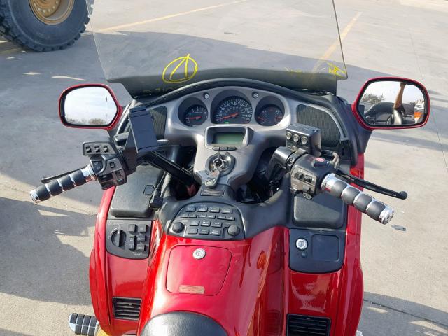 1HFSC47463A200031 - 2003 HONDA GL1800 A RED photo 9