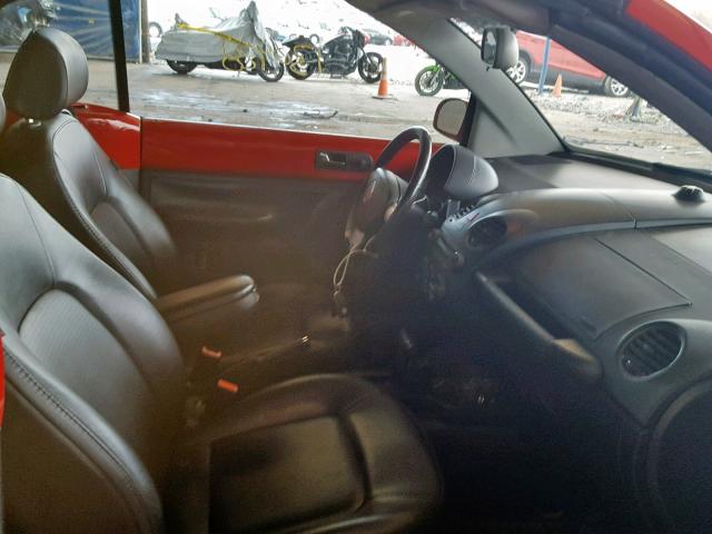 3VWRF31Y29M402444 - 2009 VOLKSWAGEN NEW BEETLE Qırmızı foto 5