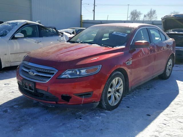 1FAHP2EW0BG102664 - 2011 FORD TAURUS SEL RED photo 2