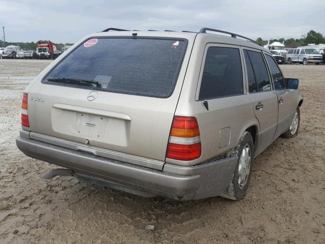 WDBEA92EXSF327715 - 1995 MERCEDES-BENZ E 320 BEIGE photo 4