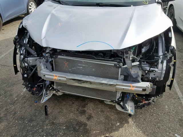 3CZRU5H5XHM710745 - 2017 HONDA HR-V EX SILVER photo 9