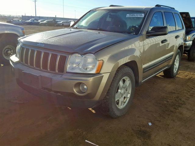 1J4GR48K05C662436 - 2005 JEEP GRAND CHER SILVER photo 2