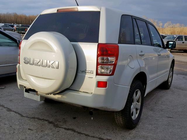 JS3TD0D23B4100779 - 2011 SUZUKI GRAND VITA WHITE photo 4