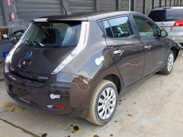 1N4AZ0CP0GC300574 - 2016 NISSAN LEAF S BLACK photo 4