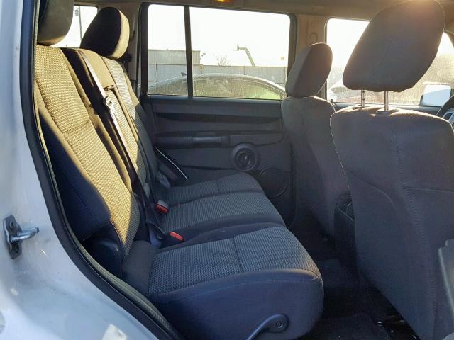 1J8HH48K88C155472 - 2008 JEEP COMMANDER 白色 照片 6