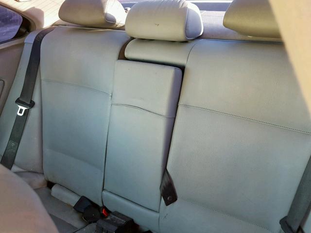 WBABV13494JT20137 - 2004 BMW 325 CI SUL SILVER photo 6