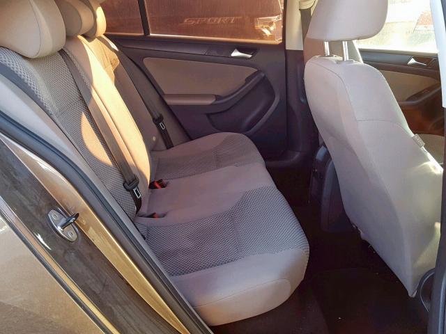 3VW2K7AJ1EM333537 - 2014 VOLKSWAGEN JETTA BASE BROWN photo 6