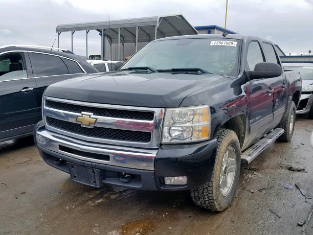 3GCPKSE3XBG283688 - 2011 CHEVROLET SILVERADO BLACK photo 2