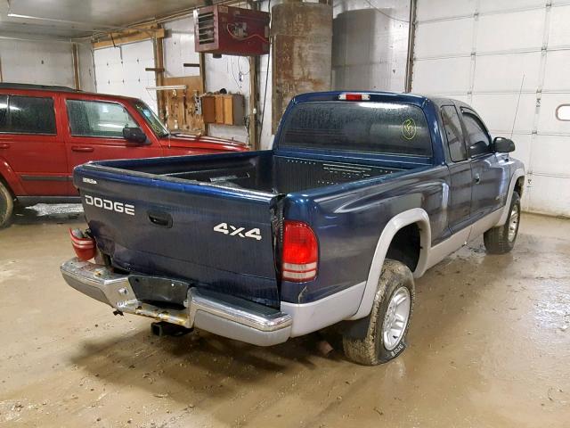 1B7GG22N3YS793437 - 2000 DODGE DAKOTA BLUE photo 4