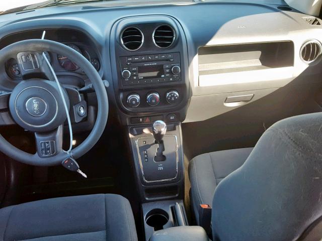 1C4NJCBB7GD590798 - 2016 JEEP COMPASS SP შავი ფოტო 9