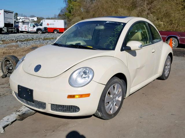3VWRW31C28M500070 - 2008 VOLKSWAGEN NEW BEETLE 奶油色 照片 2