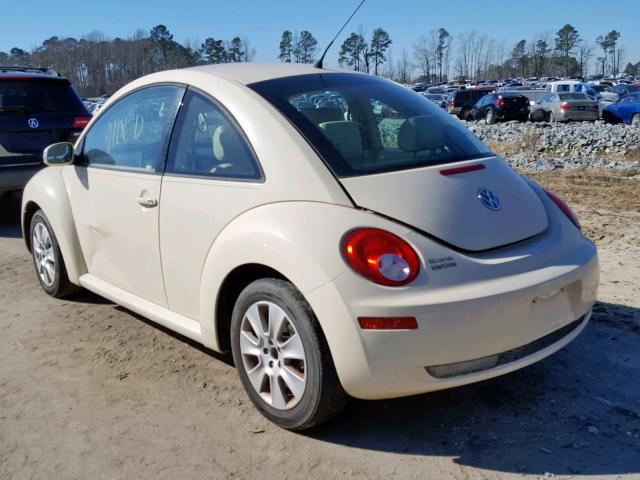 3VWRW31C28M500070 - 2008 VOLKSWAGEN NEW BEETLE 奶油色 照片 3