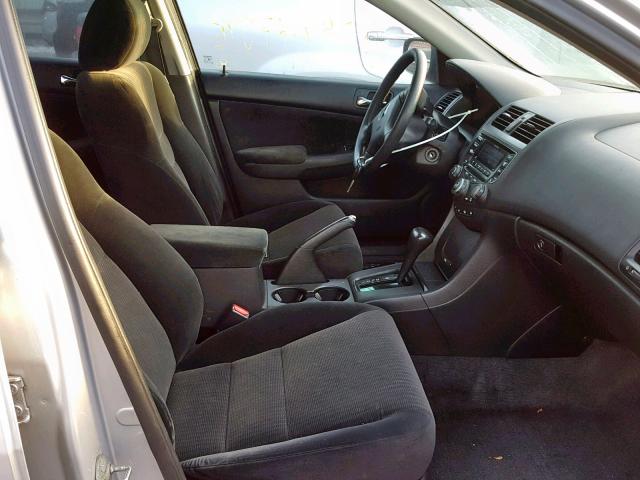 1HGCM66304A048136 - 2004 HONDA ACCORD LX SILVER photo 5