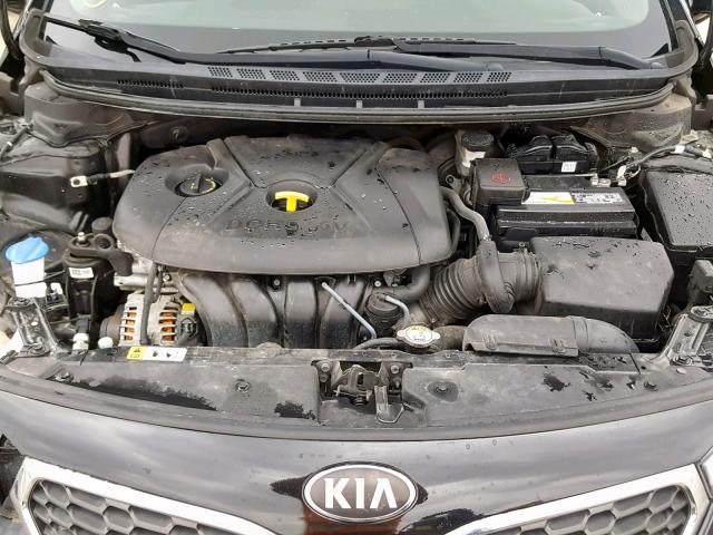 KNAFK4A68E5063904 - 2014 KIA FORTE LX BLACK photo 7