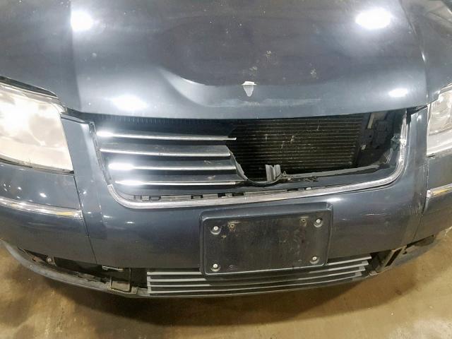 WVWWH63B32E109044 - 2002 VOLKSWAGEN PASSAT GLX 蓝色 照片 7