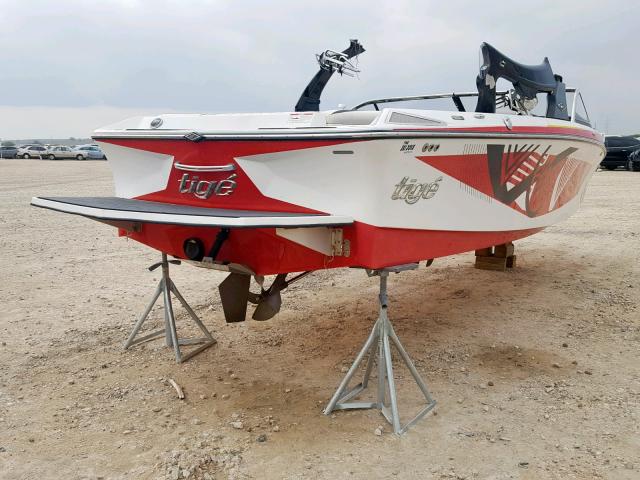 T1X0967CE212 - 2012 TIGE BOAT RED photo 4