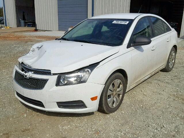 1G1PA5SH1E7182732 - 2014 CHEVROLET CRUZE LS WHITE photo 2