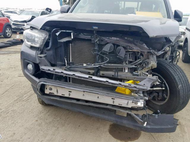 5TFAZ5CN0HX037941 - 2017 TOYOTA TACOMA DOU GRAY photo 9