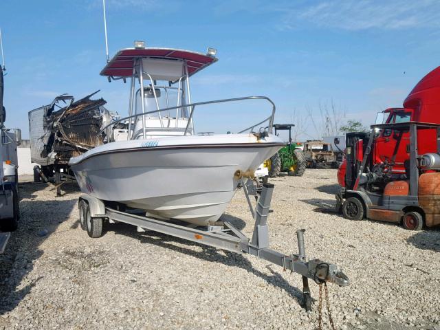 TRBX0888A202 - 2002 TRIT BOAT WHITE photo 1