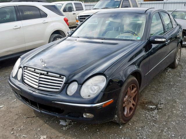 WDBUF65J75A659567 - 2005 MERCEDES-BENZ E 320 BLACK photo 2