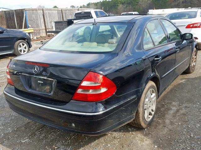 WDBUF65J75A659567 - 2005 MERCEDES-BENZ E 320 BLACK photo 4