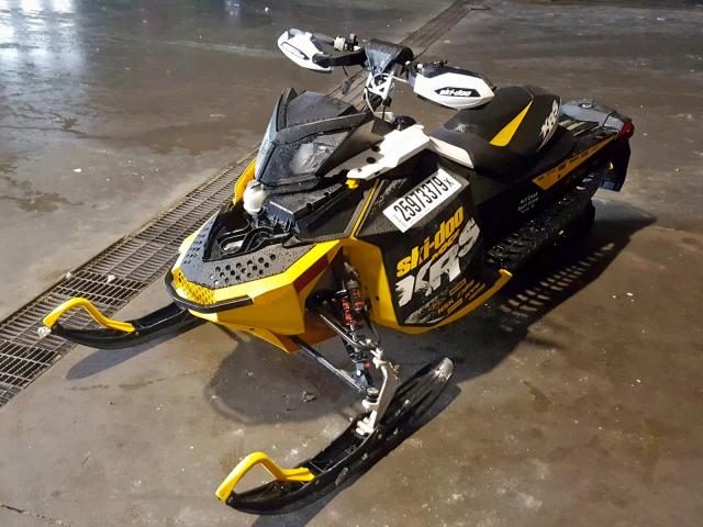 2BPSMXBB0BV000598 - 2011 SKI DOO XRS YELLOW photo 2