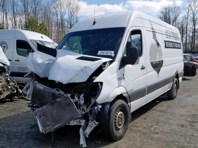 WD3PE8CC9E5910545 - 2014 MERCEDES-BENZ SPRINTER 2 WHITE photo 2