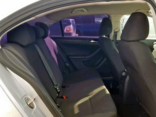 3VW2K7AJ1FM217952 - 2015 VOLKSWAGEN JETTA BASE 银色 照片 6