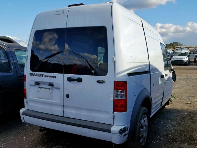 NM0LS7DN3AT021606 - 2010 FORD TRANSIT CO WHITE photo 4