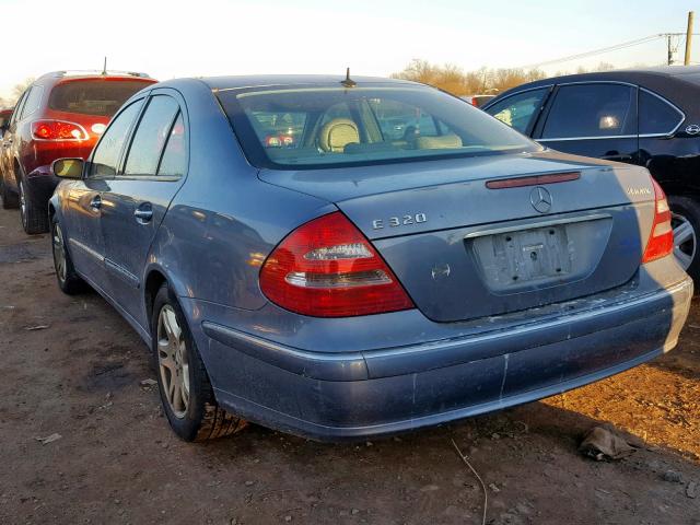 WDBUF82J65X171756 - 2005 MERCEDES-BENZ E 320 4MAT BLUE photo 3