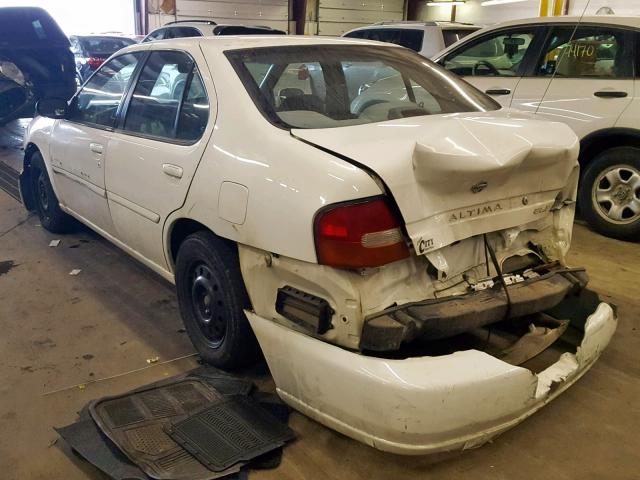 1N4DL01D7XC148221 - 1999 NISSAN ALTIMA XE WHITE photo 3