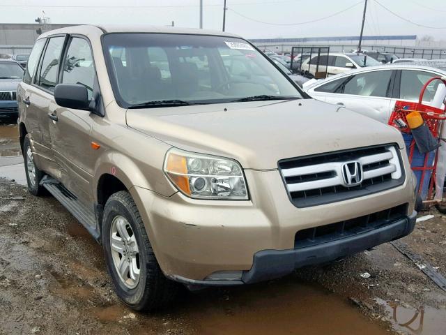 5FNYF28136B009490 - 2006 HONDA PILOT LX TAN photo 1