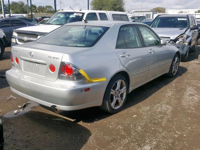 JTHBD182510027221 - 2001 LEXUS IS 300 SILVER photo 4