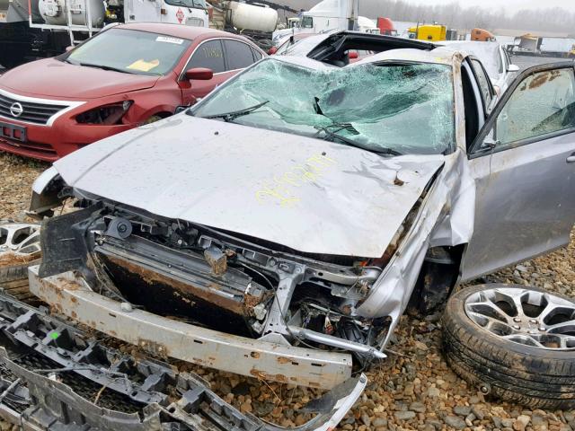 2C3CCABG0JH261909 - 2018 CHRYSLER 300 S SILVER photo 9