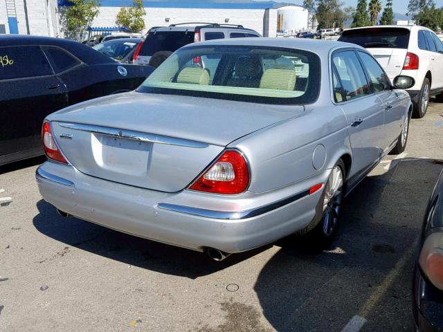 SAJWA79B66SH08792 - 2006 JAGUAR XJ8 L SILVER photo 4