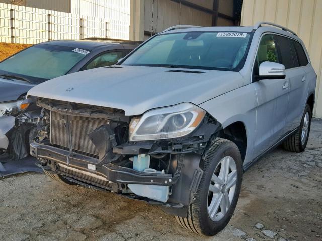 4JGDF7CE3DA188718 - 2013 MERCEDES-BENZ GL 450 4MA SILVER photo 2