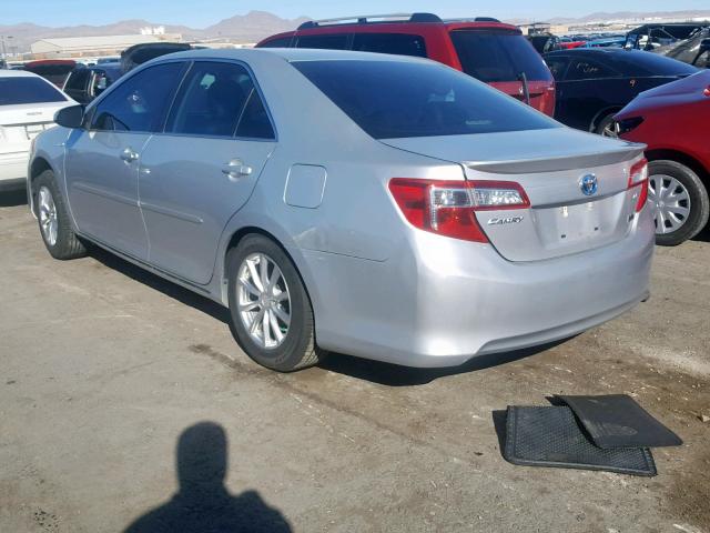 4T1BD1FK5CU050624 - 2012 TOYOTA CAMRY HYBR SILVER photo 3