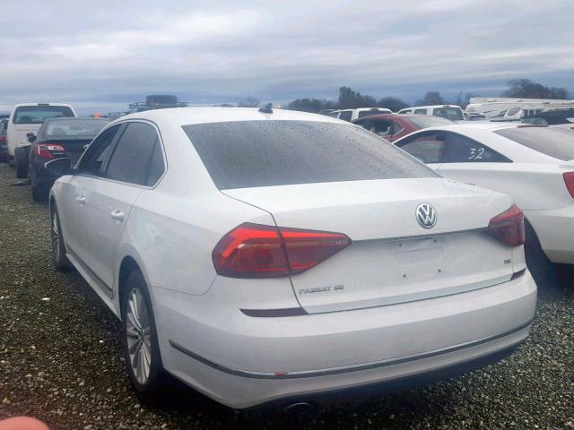 1VWBT7A37HC009951 - 2017 VOLKSWAGEN PASSAT SE WHITE photo 3