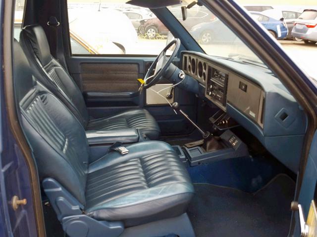 1G8CT18B4F8277240 - 1985 CHEVROLET BLAZER S10 BLUE photo 5