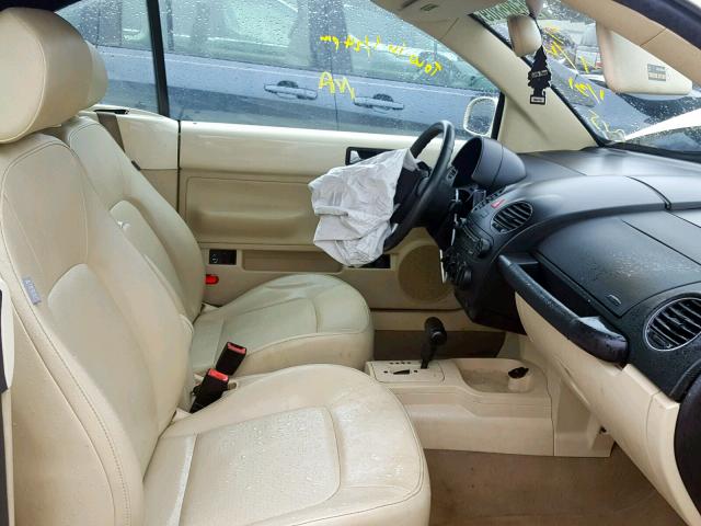 3VWRG31Y98M406731 - 2008 VOLKSWAGEN NEW BEETLE Bej foto 5