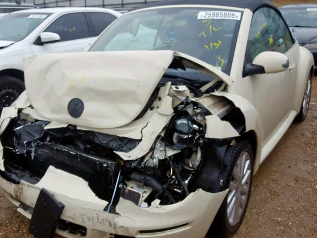 3VWRG31Y98M406731 - 2008 VOLKSWAGEN NEW BEETLE Bej foto 9