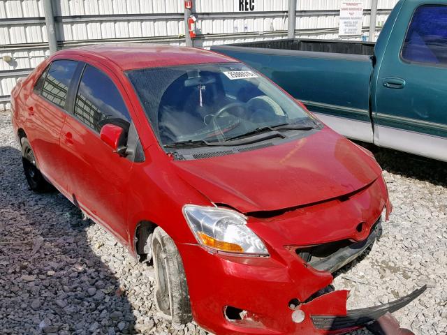 JTDBT923071051420 - 2007 TOYOTA YARIS RED photo 1